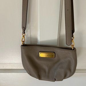 MARC by MARC JACOBS Handbag Taupe Classic Q Percy Crossbody